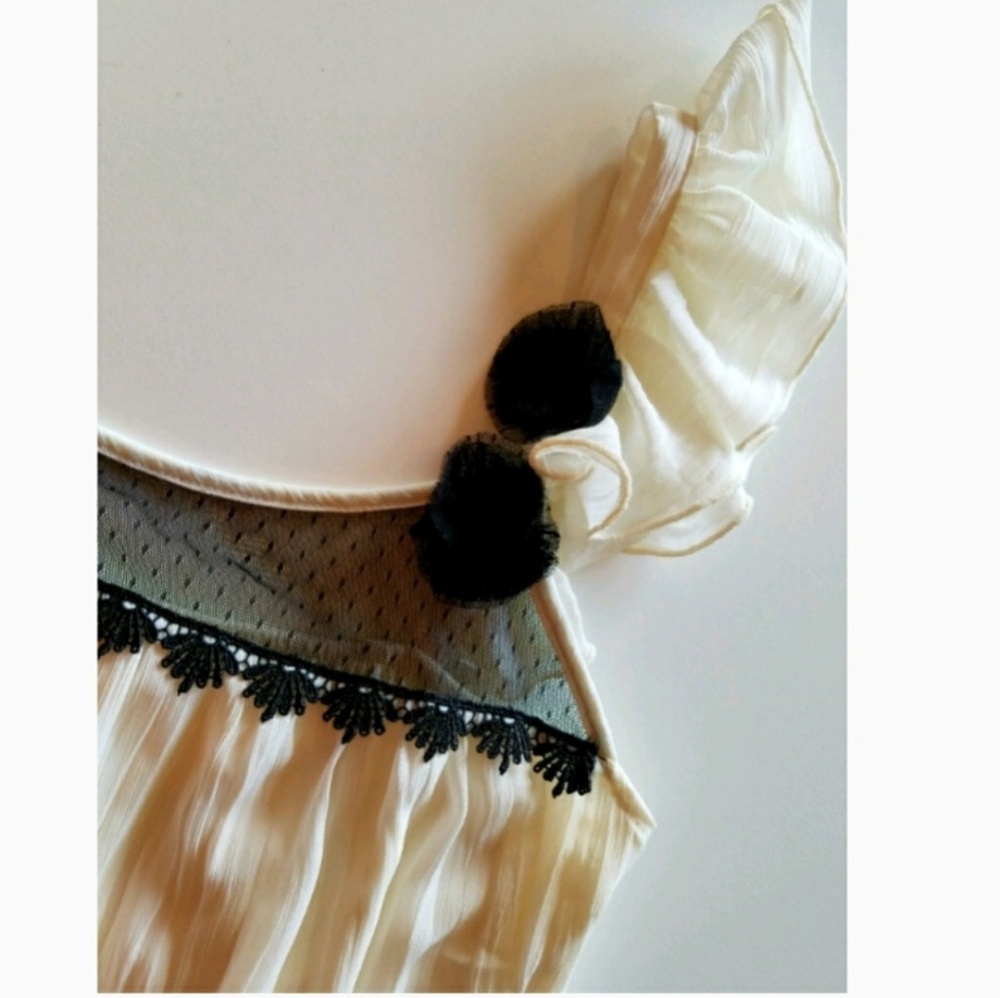 Dress - Picture 5 of 8